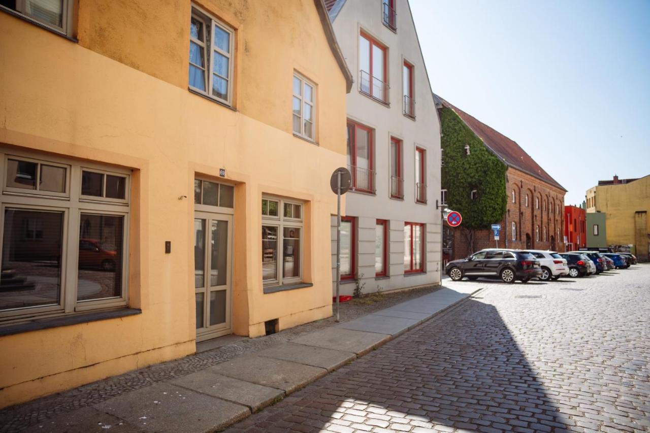 London Buck Apartment Stralsund Exterior foto